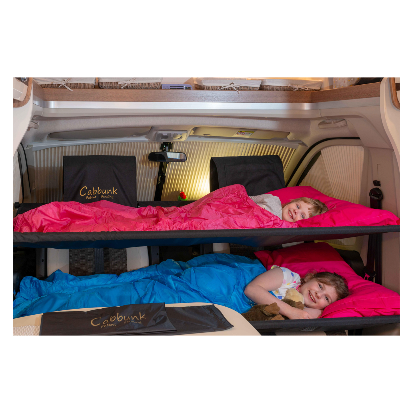 Cabbunk-lasten parvisänkyjärjestelmä T5 / T6 / Caddy / Viano / Vito / Metris / Transit / Trafic / Dispatch / Expert / Proace
