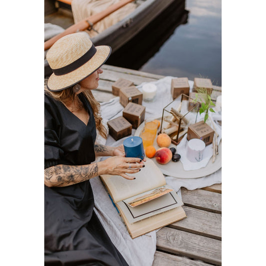 Hand-made Soy Wax Candle with Amber Scent