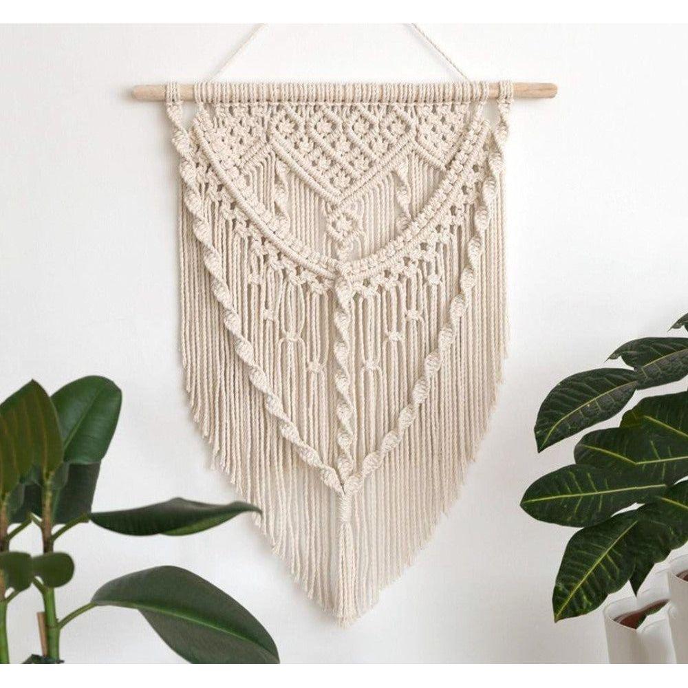 Makrame-seinäkoriste