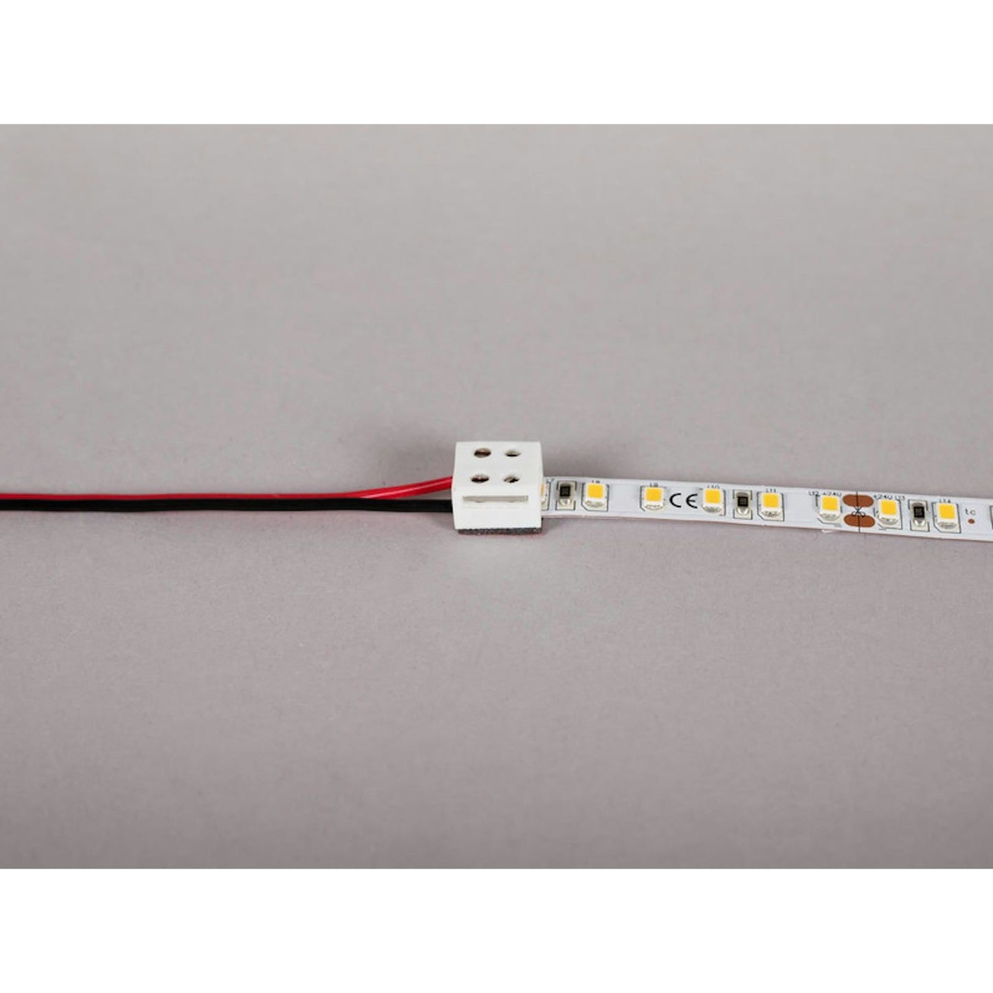 SÄHKÖINEN LISÄTARVIKE ART RUUVILIITIN 8MM IP20 5kpl