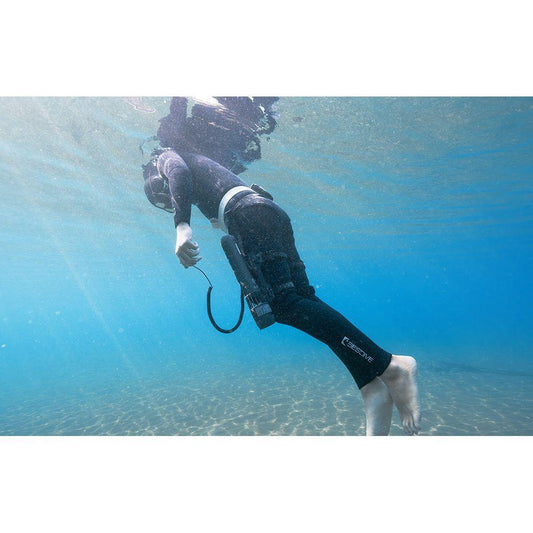 Waydoo-sormiohjain vedenalaiseen skootteriin