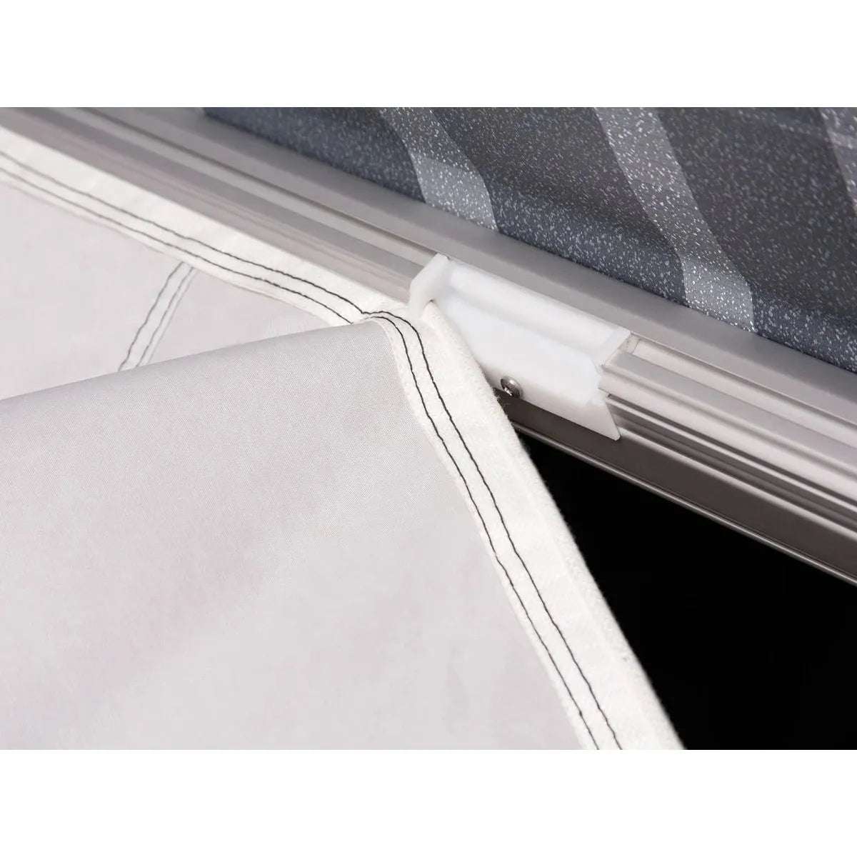 markiisiteltta-thule-panorama-5200-300-cm-Kotikauppa