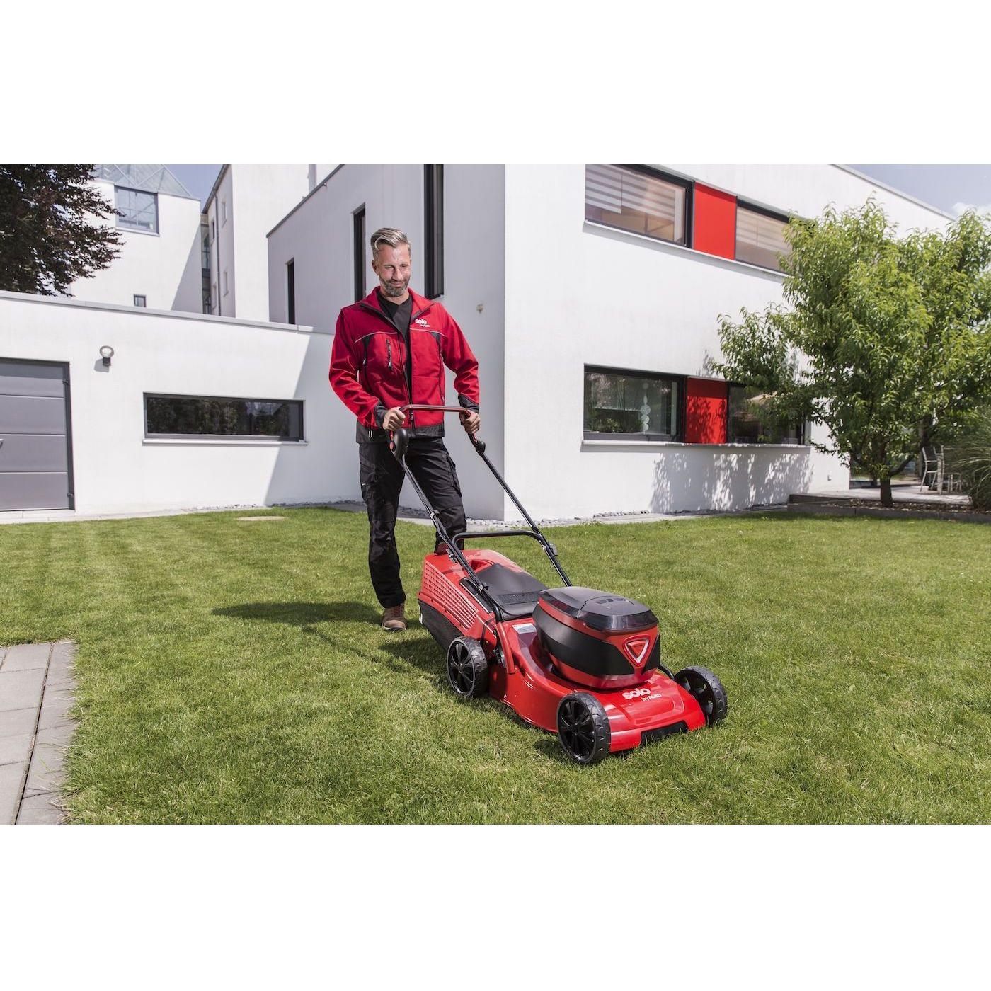 Solo COMFORT pro akku ruohonleikkuri 4232 Li SP Max 40V RUNKO, 2-akkupaikkaa