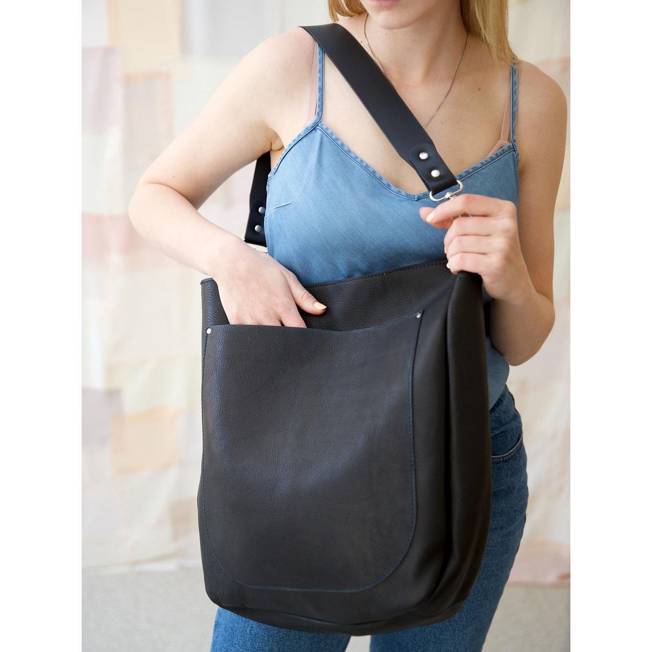 LULU Handbag with Front Pocket - Black