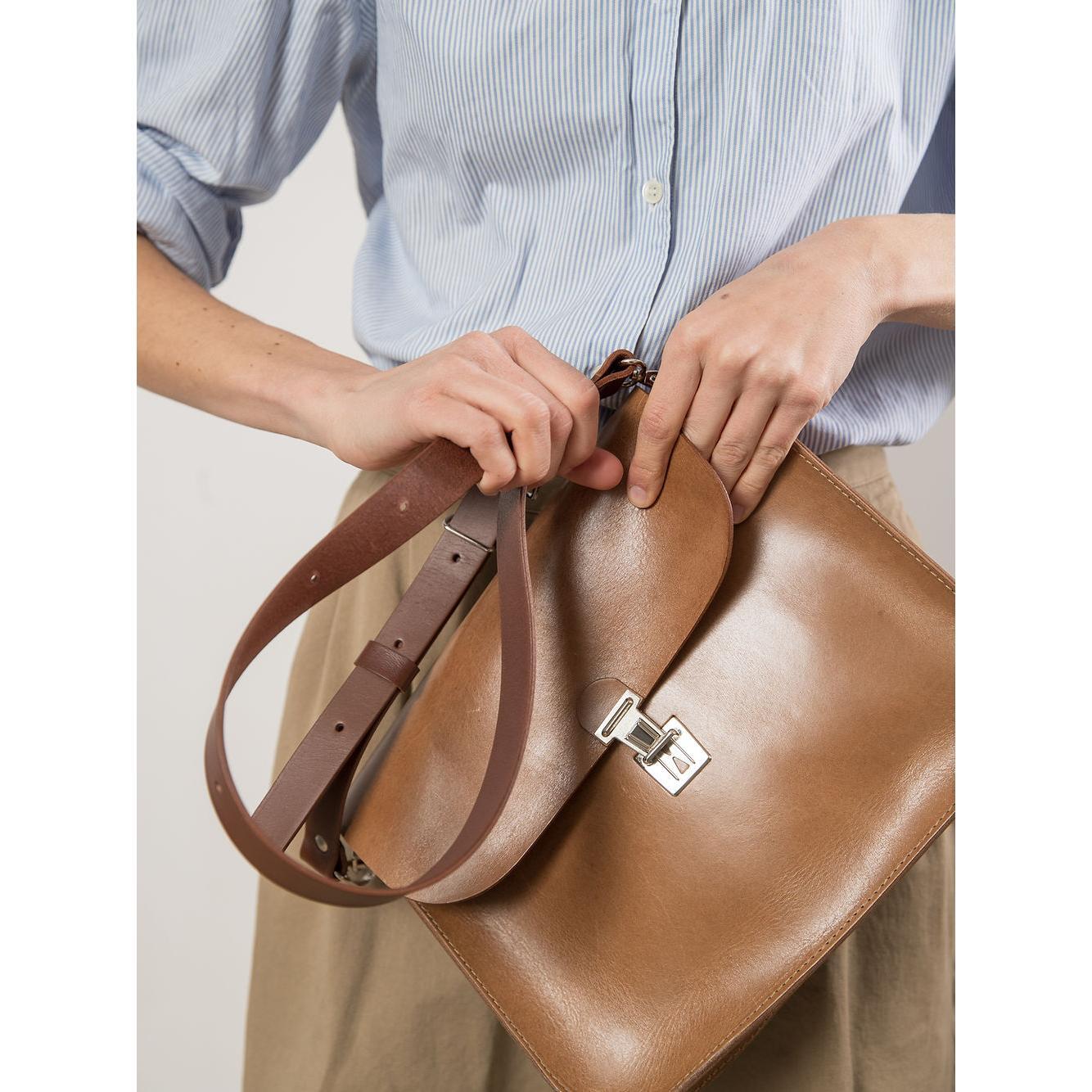 ASTORIA handbag - Camel Brown