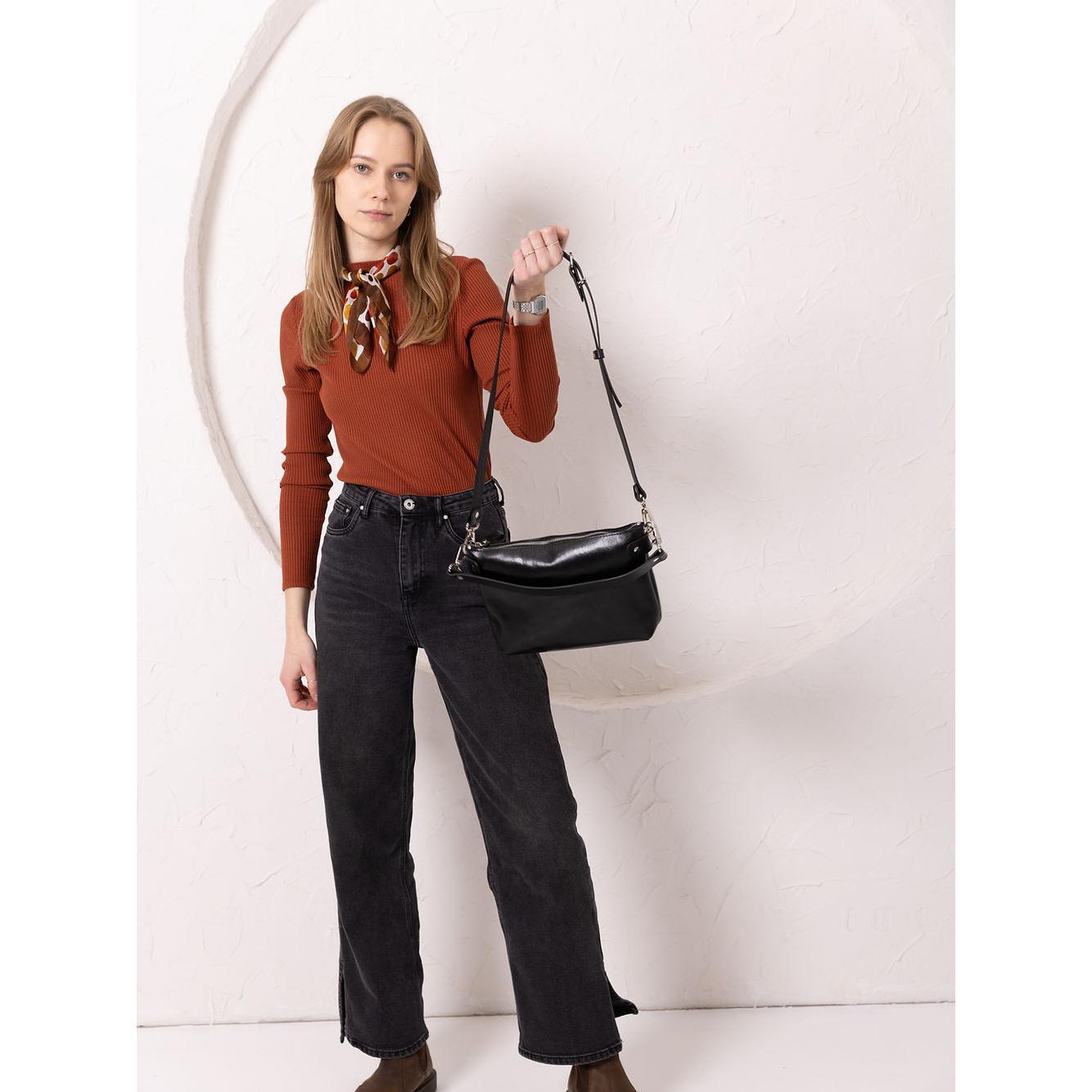 TOMMY leather bag with two handles - Black