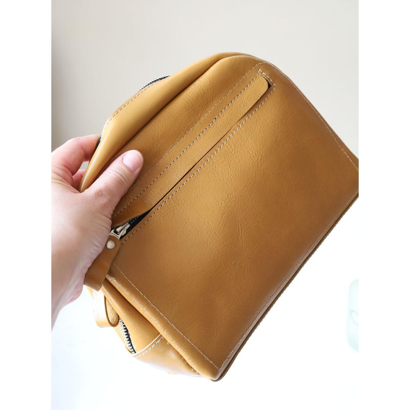 DOUGLAS Toiletry Bag - Mustard