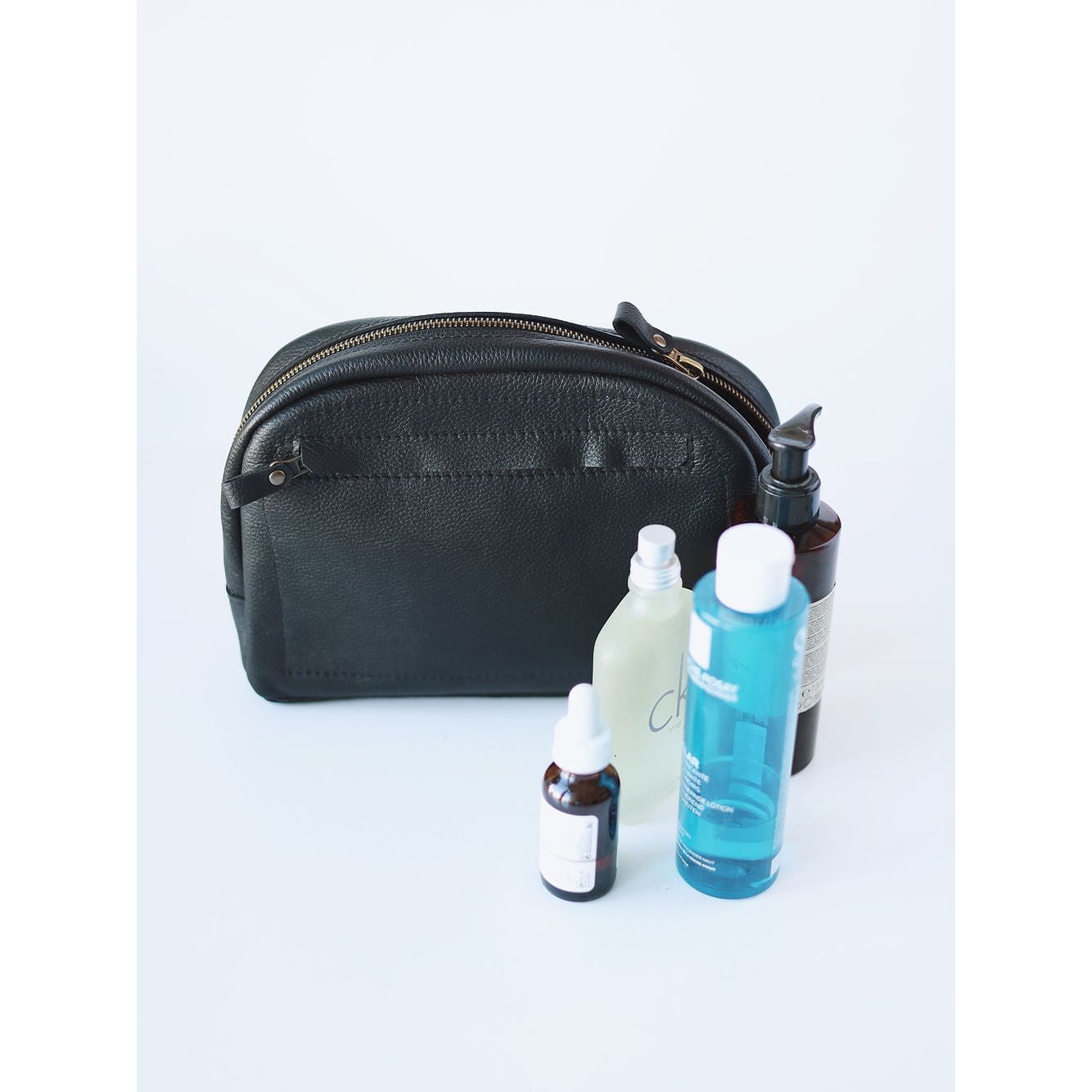 DOUGLAS Toiletry Bag - Black