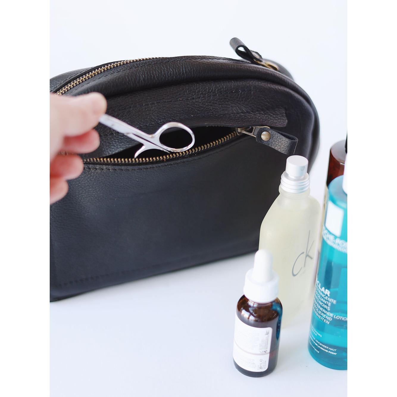 DOUGLAS Toiletry Bag - Black