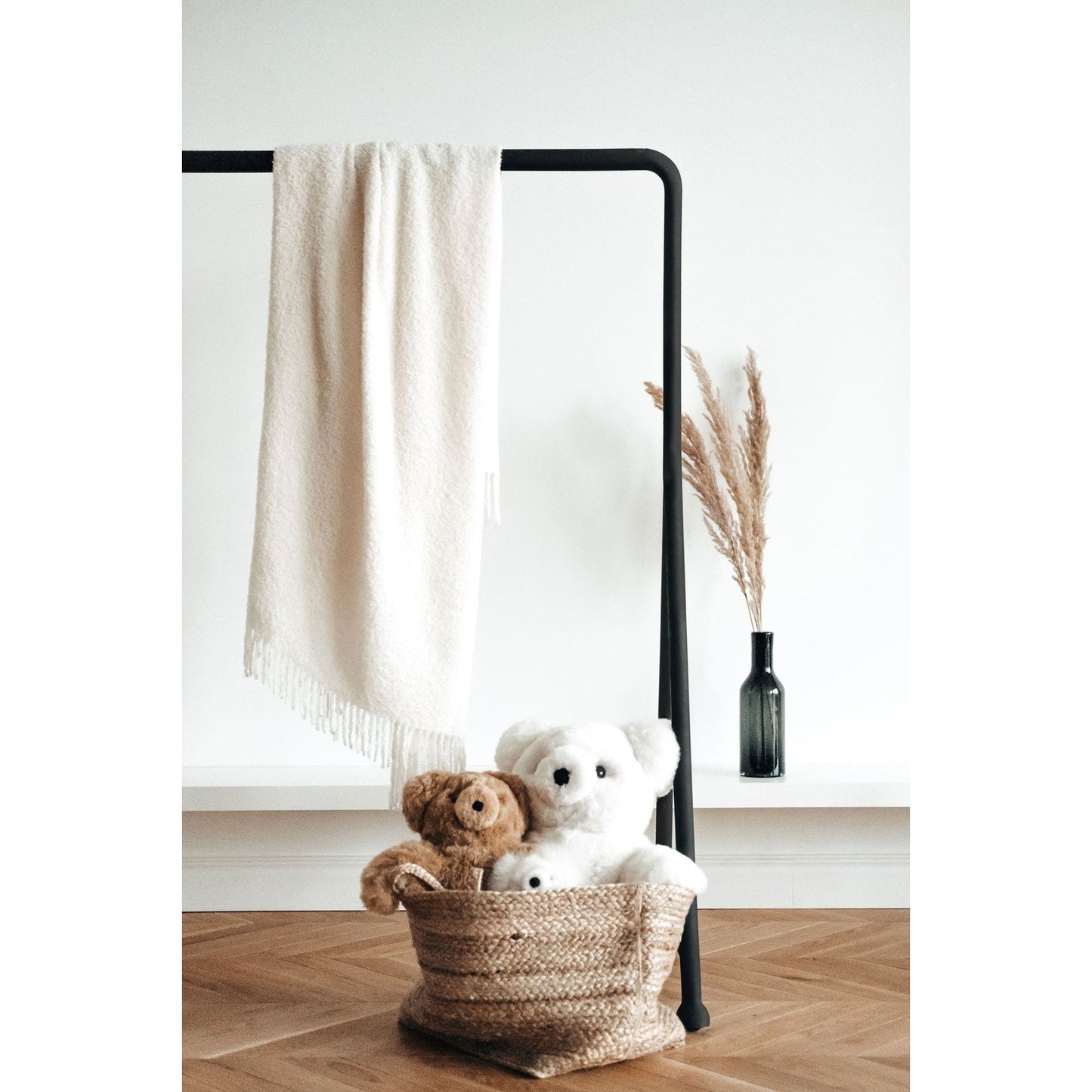 Luxurious Natural Superfine Alpaca Wool Boucle Throw