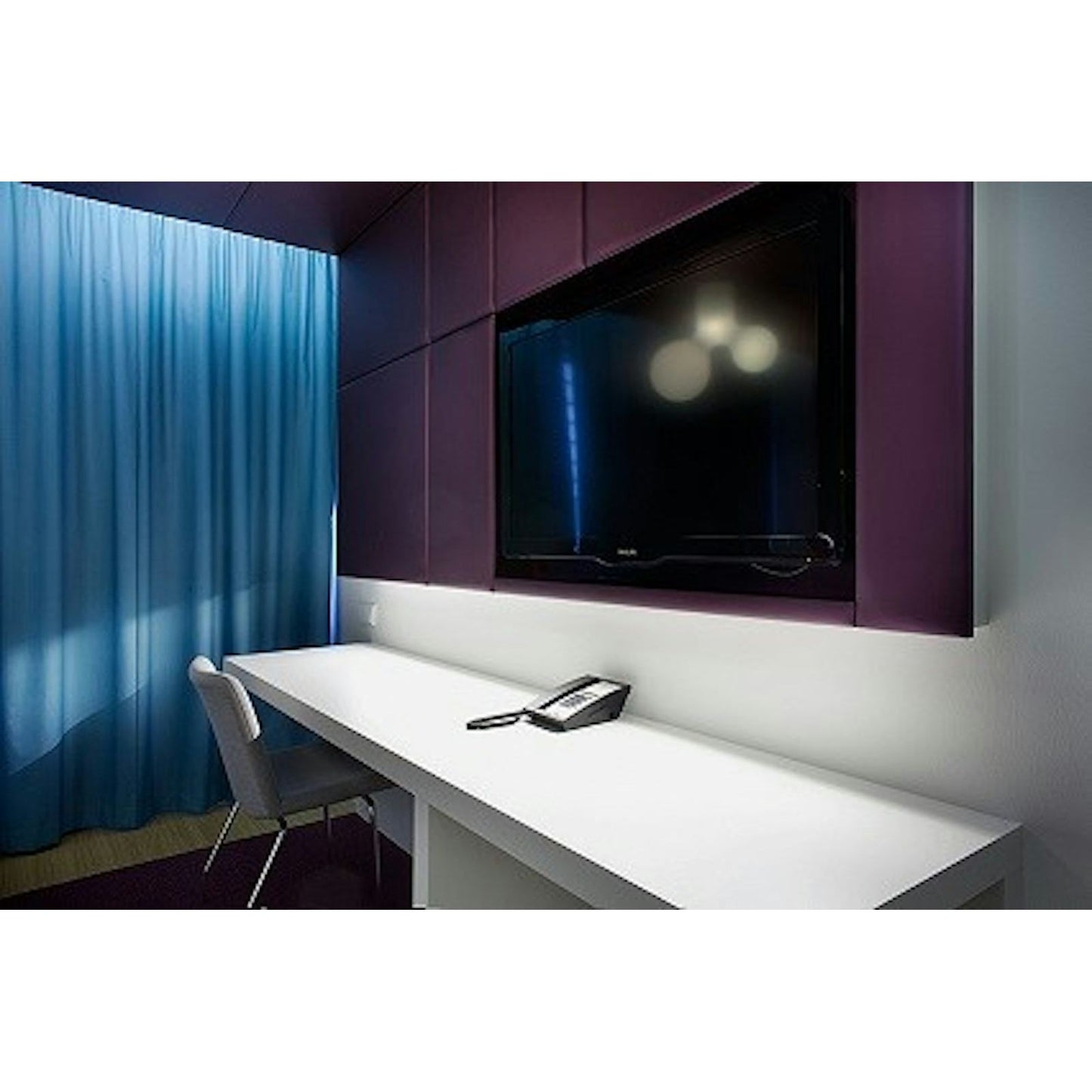 VALOPROFIILI/-NAUHA STRIP PRO 4K IP20 24V 4,8W/M 677LM/M