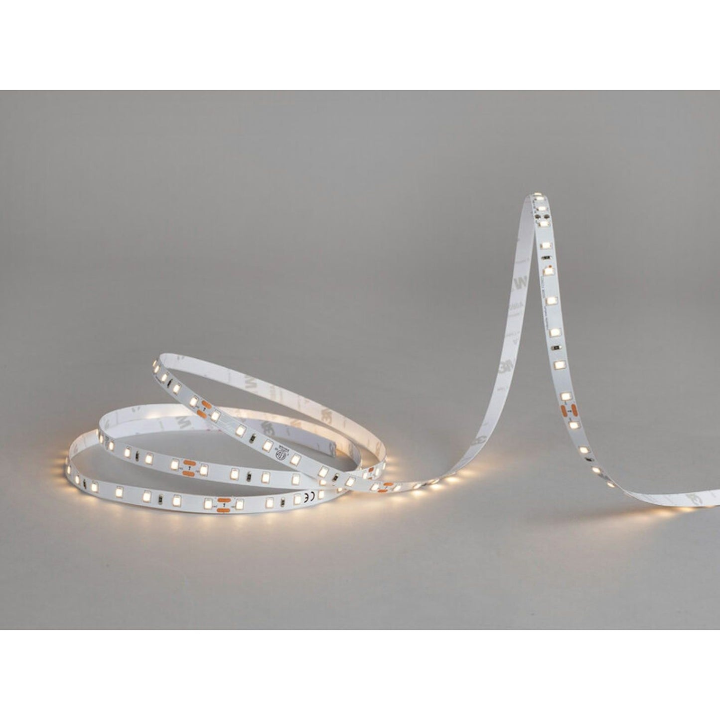 VALOPROFIILI/-NAUHA 24V LOWLUM IP20 510LM/M 4,4W/M 930 5m