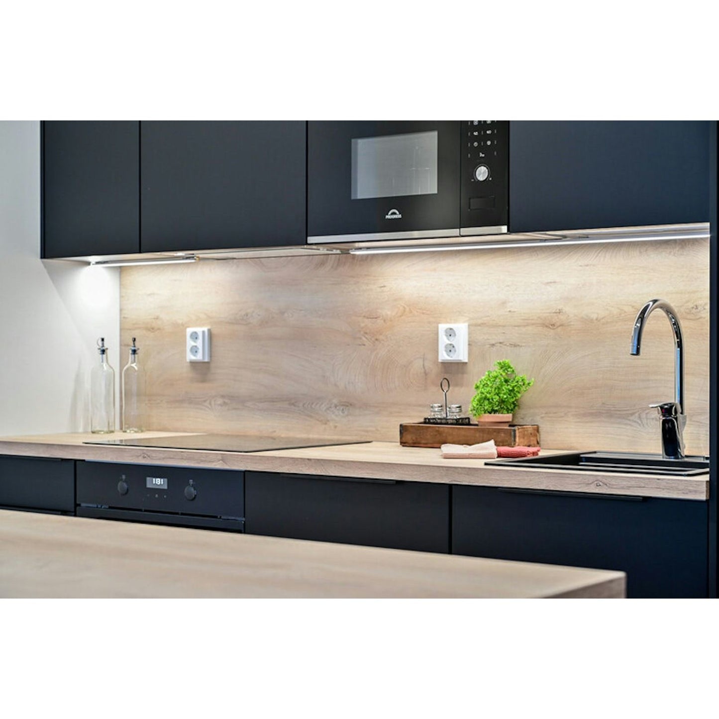 VALOPROFIILI/-NAUHA BASE 24V 9,6W/M IP20 24V 3000K 5m