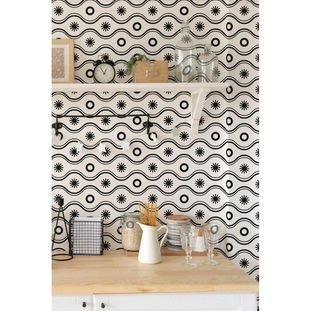 Black and white geometric retro (itseliimautuva) - Kotikauppa