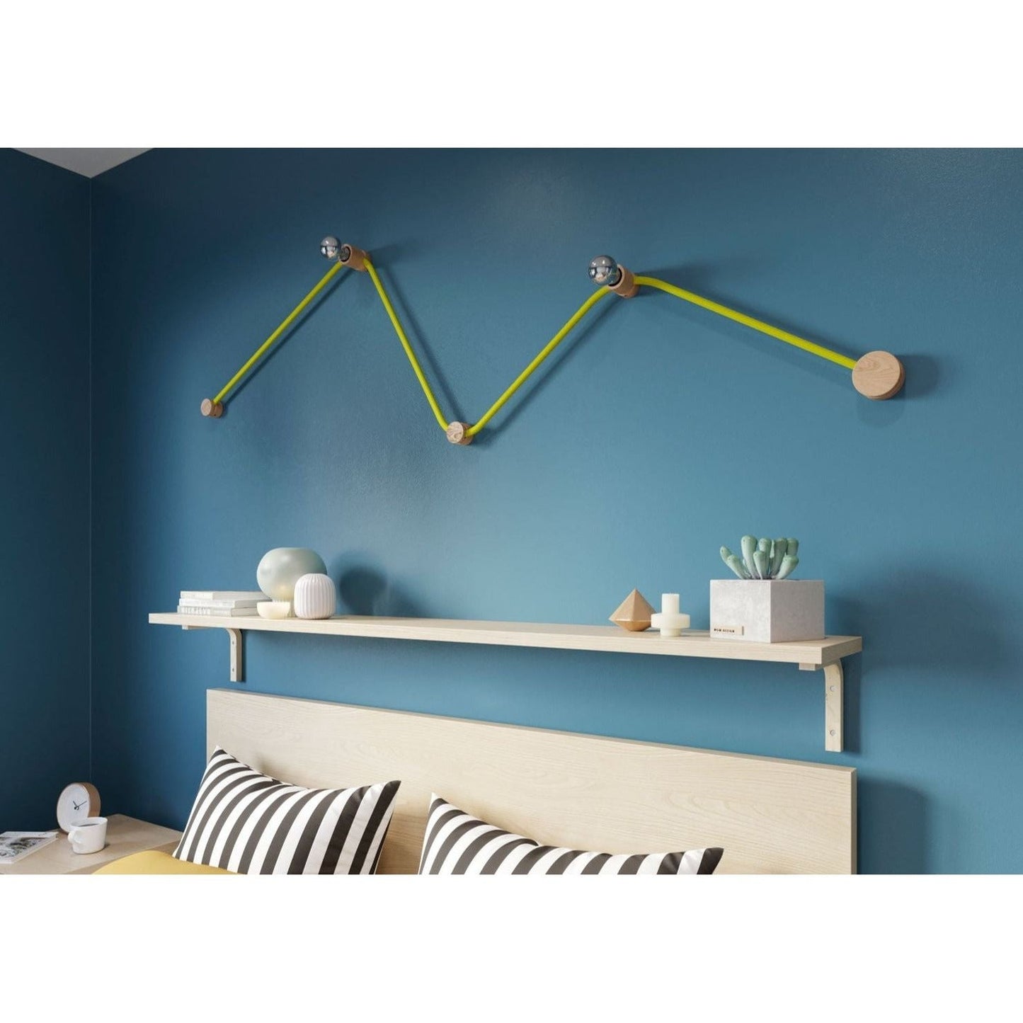 DIY- sisältää 3 metrin valokaapelin ja 5-os. luonnonpuinen kiinnikesarjan (E27, useita värejä) - Kotikauppa