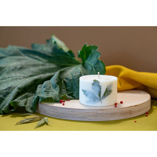 Käsintehty soijavahakynttilä muskatsalvian tuoksulla