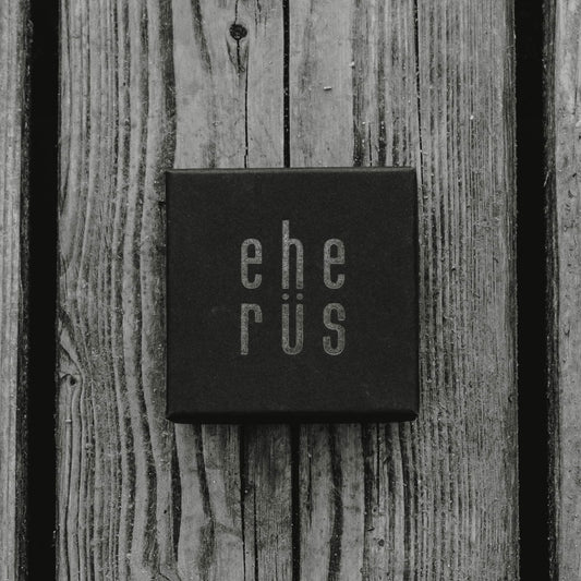 Kalvosinnapit - Pyöreät/tummaa nahkaa - Kotikauppa