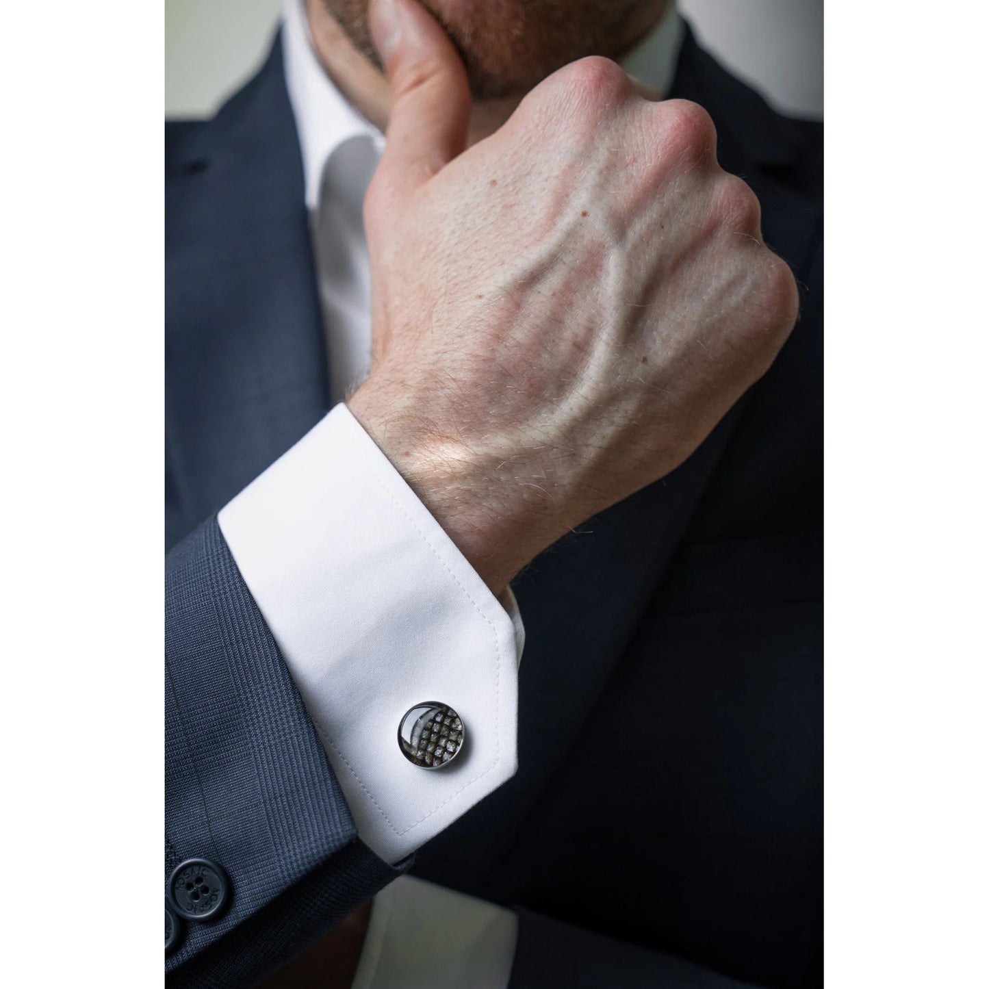 Kalvosinnapit - Pyöreät/tummaa nahkaa - Kotikauppa