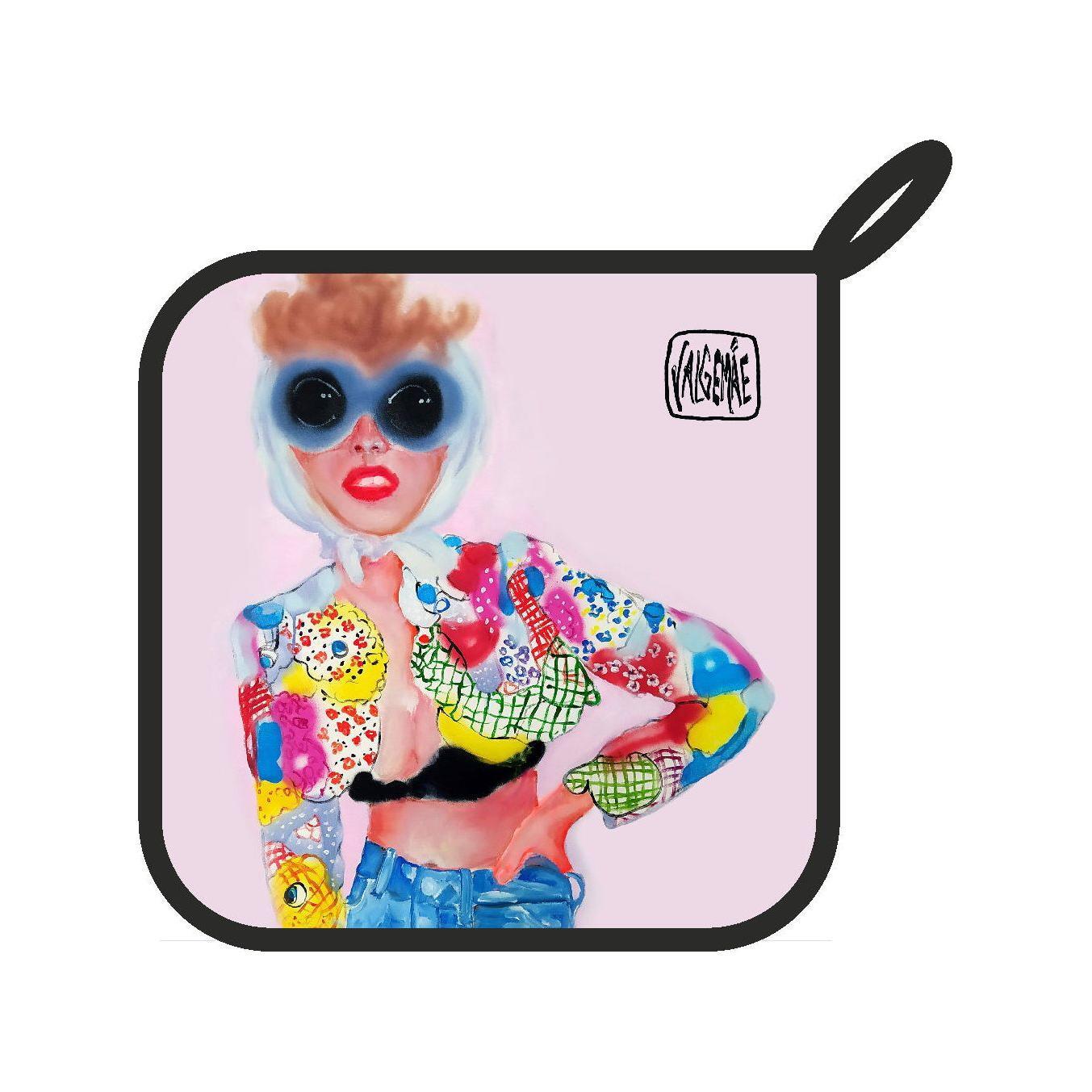 Pot holder "Chick in Moschino"