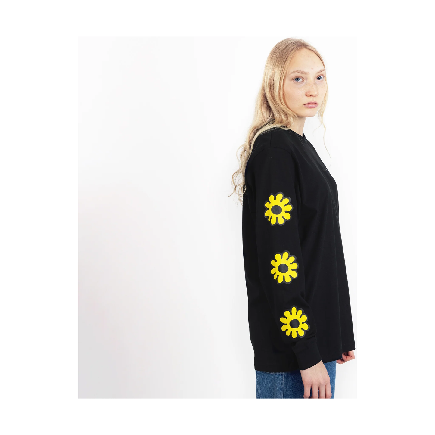 Moomintroll's Flower Longsleeve Shirt With Cuffrib Unisex - Black