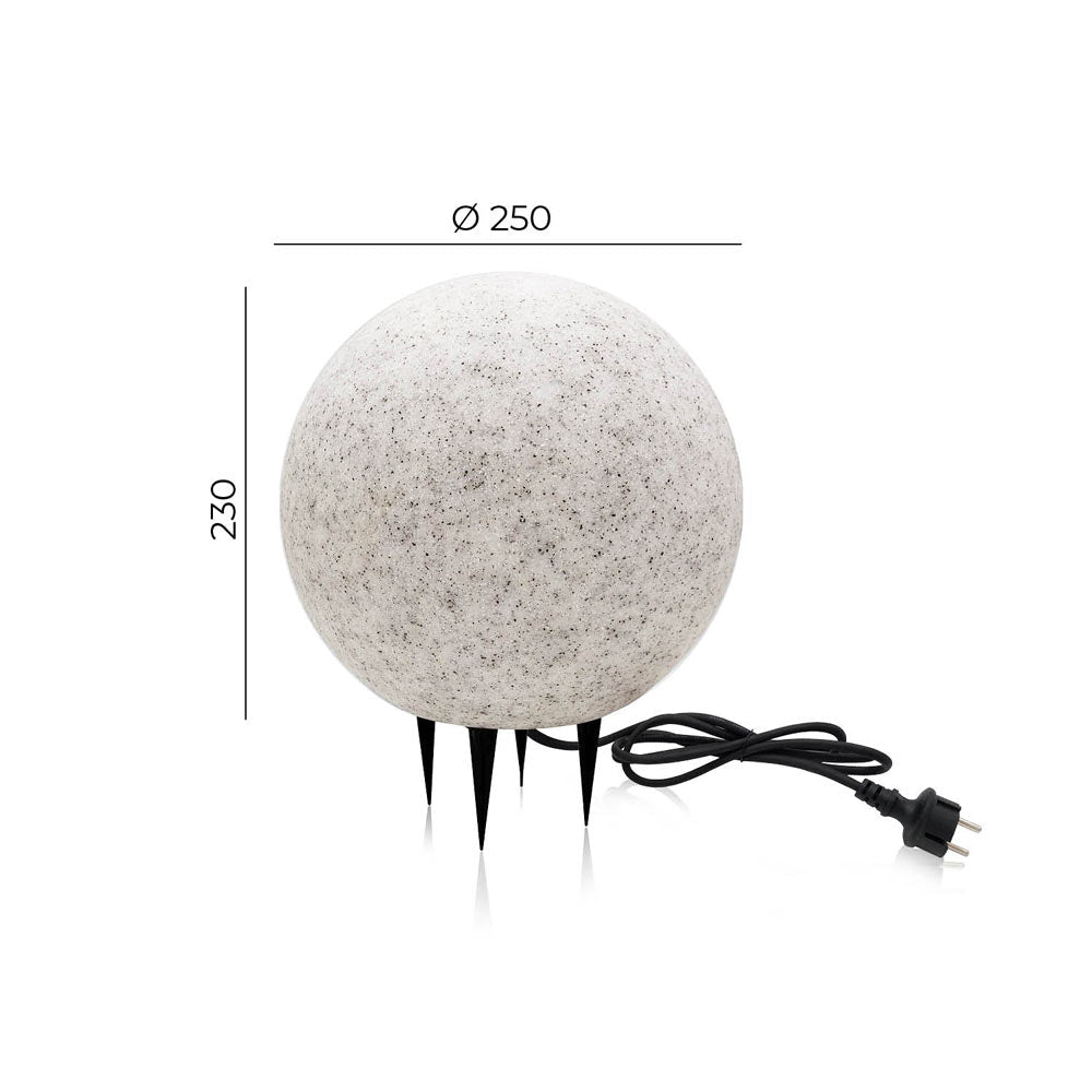GARDEN BALL pallovalaisin sisä/ulkokäyttöön IP65, pistotulpalla (3 eri kokoa)