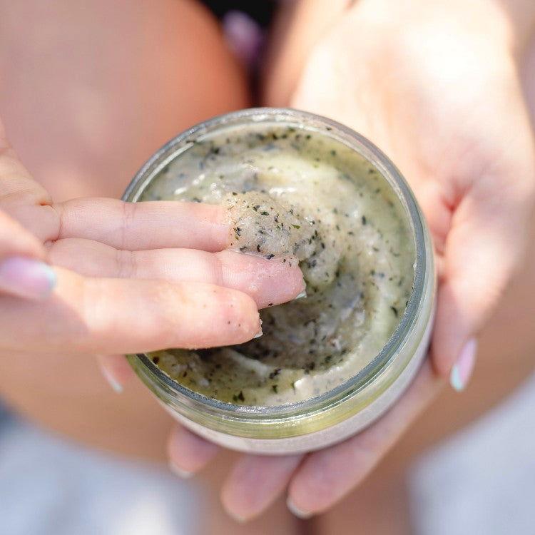 Peppermint Body Scrub, 300 g - Kotikauppa