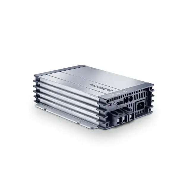 Dometic PerfectCharge MCA 2415 -akkulaturi, IUOU 15A, 24V | 9600000033 | 4015704250374 | Kotikauppa | Dometic