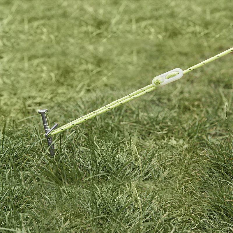 Pimeässä hohtava telttanaru 4 mm x 20m kelassa - Kotikauppa