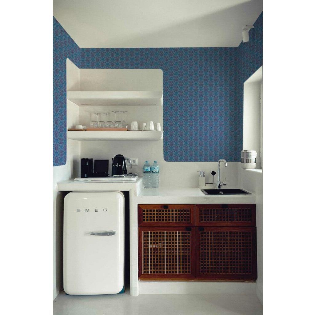 Powder Blue Damask (itseliimautuva) - Kotikauppa