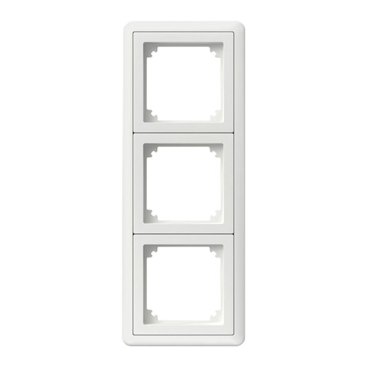 3-Kehys Schneider Electric Exxact adapterilla