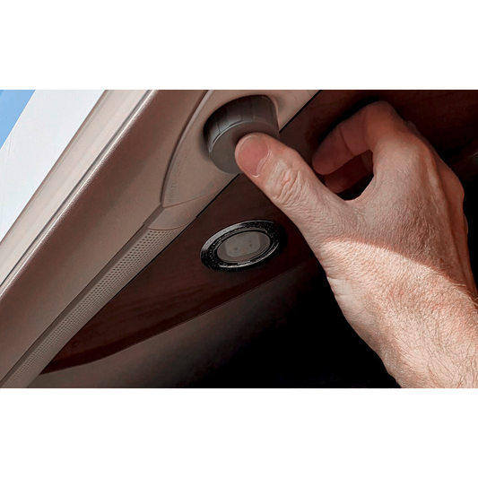 RV tech sähkökäyttöinen käyttölaitesarja Dometic Heki 3 / Heki 3 plus -kattoikkunoille | RV031