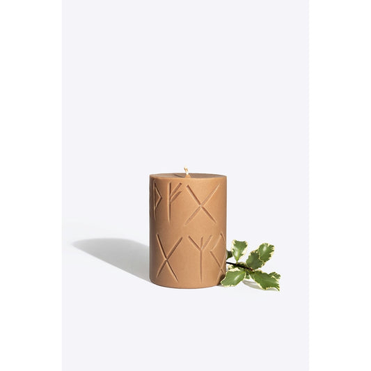 Rune candle FRIGGA