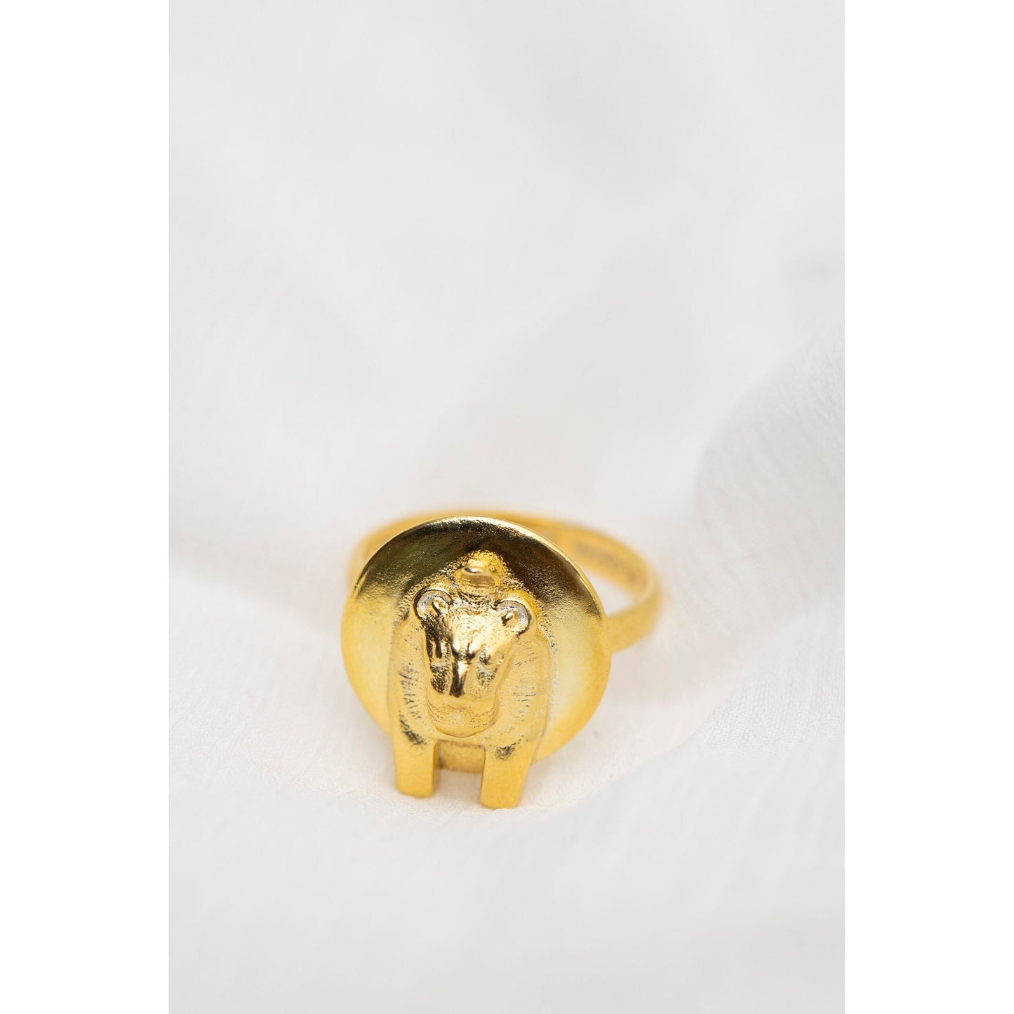 Sekhmet Fire Necklace Ring - Gold