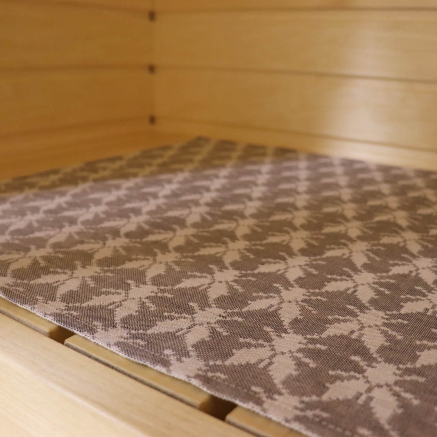 Sauna bench seating pad 50 x 145cm - Hiiumaa fly pattern - Kotikauppa