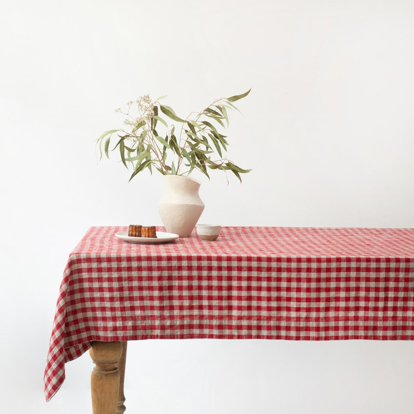 Suorakaiteen muotoinen Pellavapöytäliina - Red Gingham