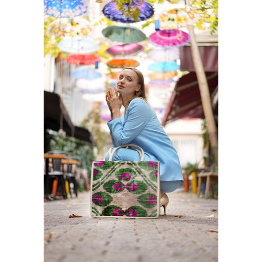 Suuri olkalaukku Gemma (nahkaa ja silkkiä) - Kotikauppa