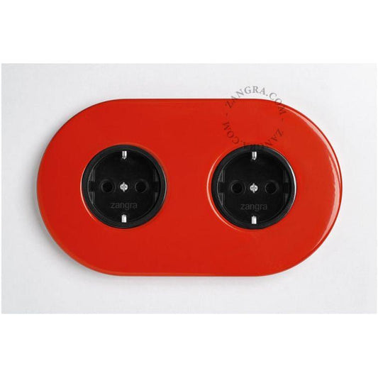 Uppoasennettava tuplapistorasia IP20 (metallinen, musta keskiö) Useita värejä - Kotikauppa