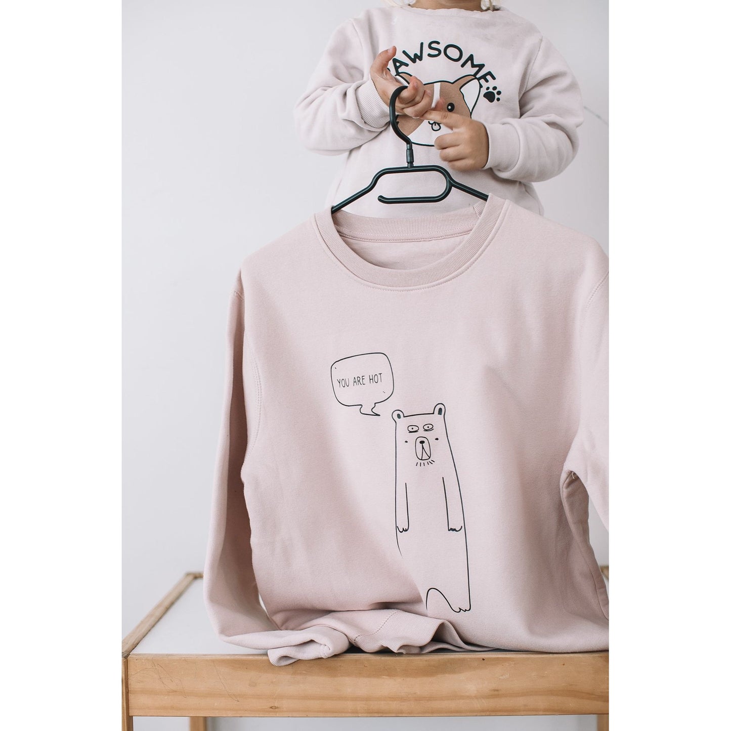 You are hot - oversized sweatshirt