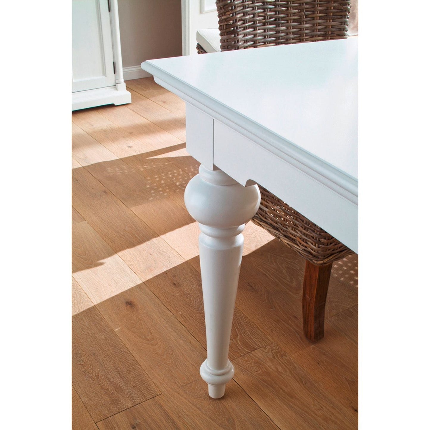 Valkoinen ruokapöytä 240cm (Provence) - Kotikauppa