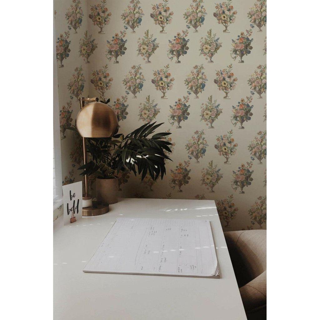 Vintage floral bouquet (itseliimautuva) - Kotikauppa