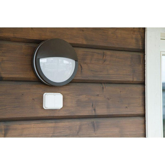 PIHAPIIRIVALAISIN LUMIA AVN260 IP54 60W E27 PC O VALKOINEN