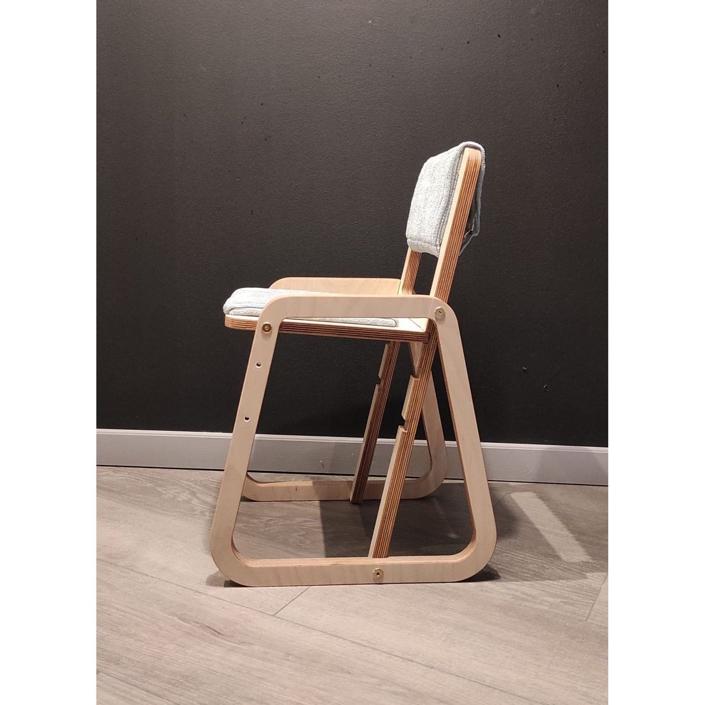 Adjustable Children Chair Julle - Mint Green