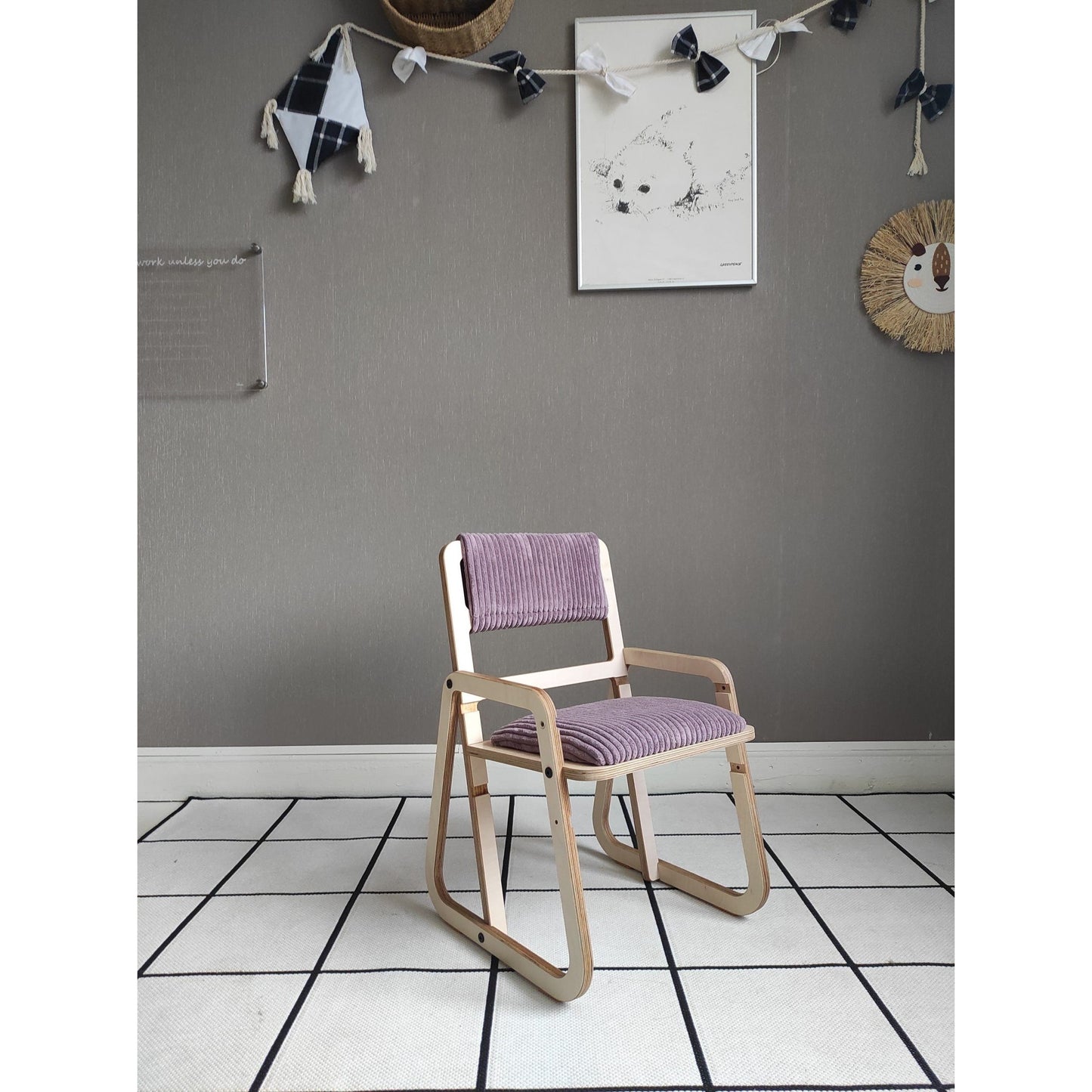 Adjustable Children Montessori Table and Chair Set Julle - Cannon Pink