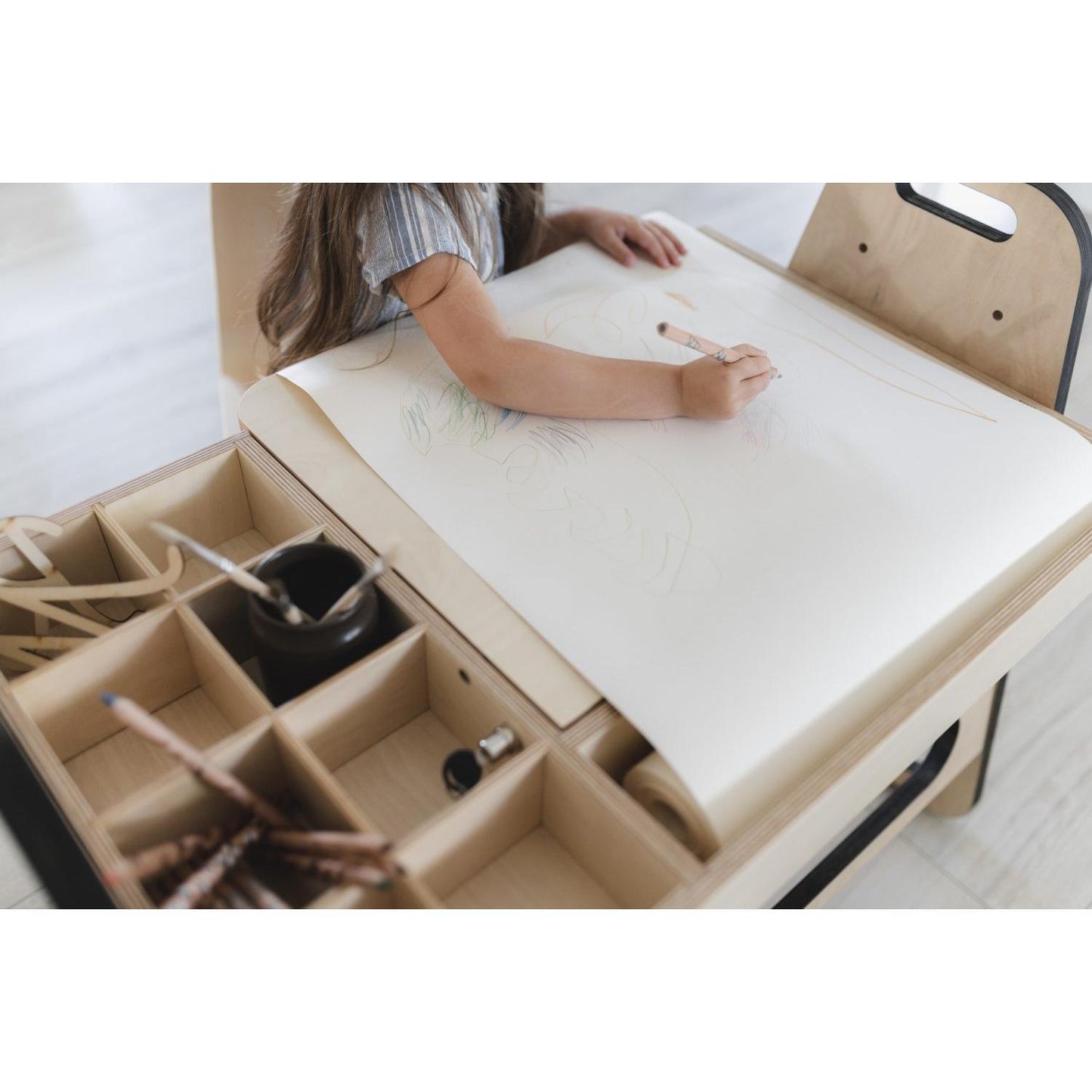 Adjustable Children Montessori Table and Chair Set Julle - Cannon Pink