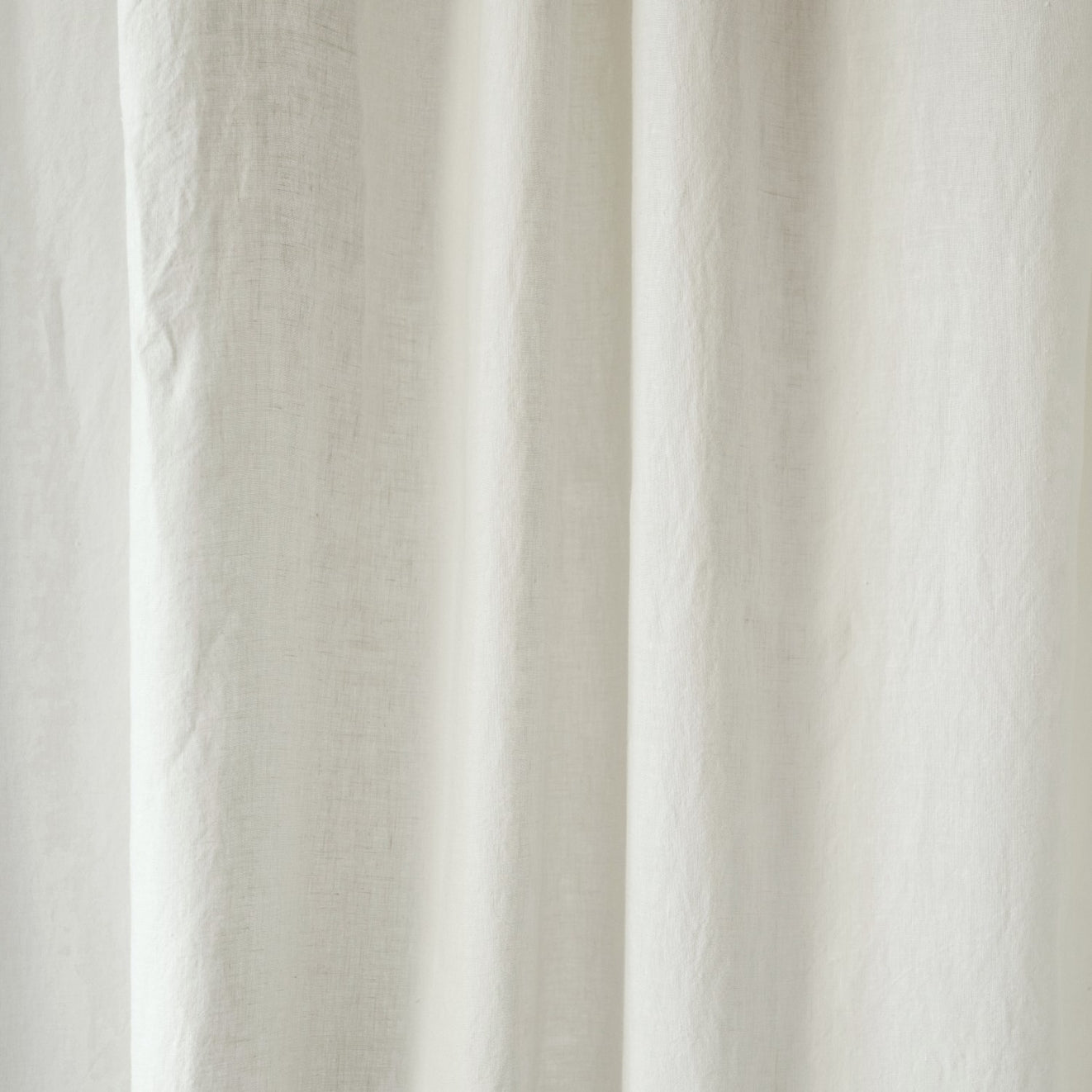 Pimentävä pellavaverho (tankoon sidottavat) - Luonnonvalkoinen - 2 kpl Setti - Linen Tales