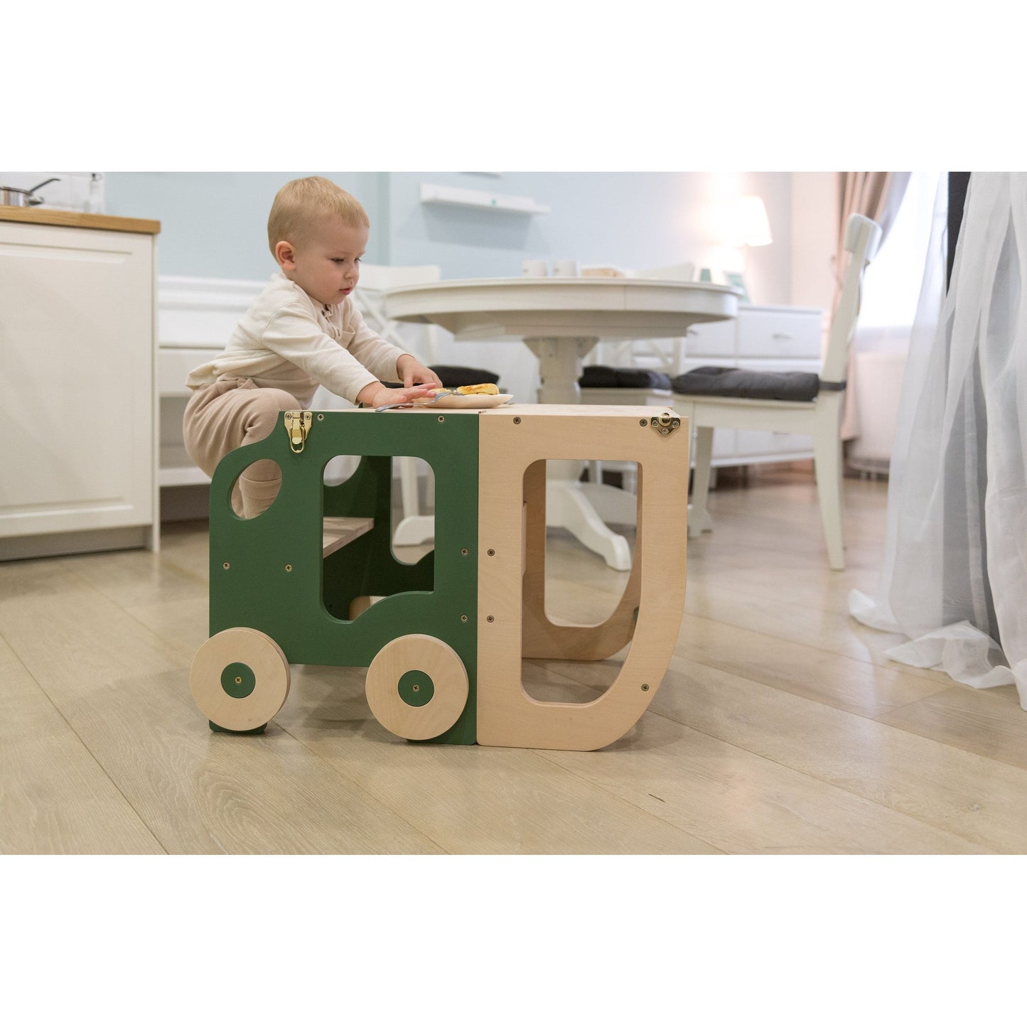 Car Kitchen Helper / Learning Table