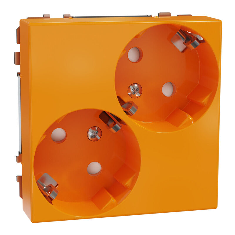 Pistorasia Schneider Electric Exxact 2S/16A/IP21 1X UKR vino ORA-2519055