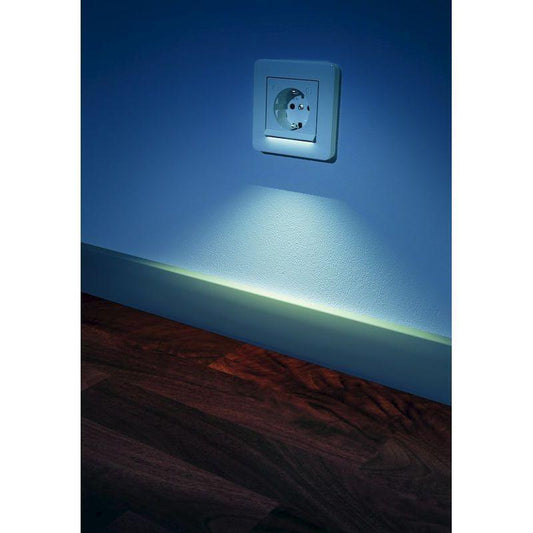 Pistorasia Schneider Electric Exxact 1S/16A/IP21 UKJ LED AV ANT-3606480203572