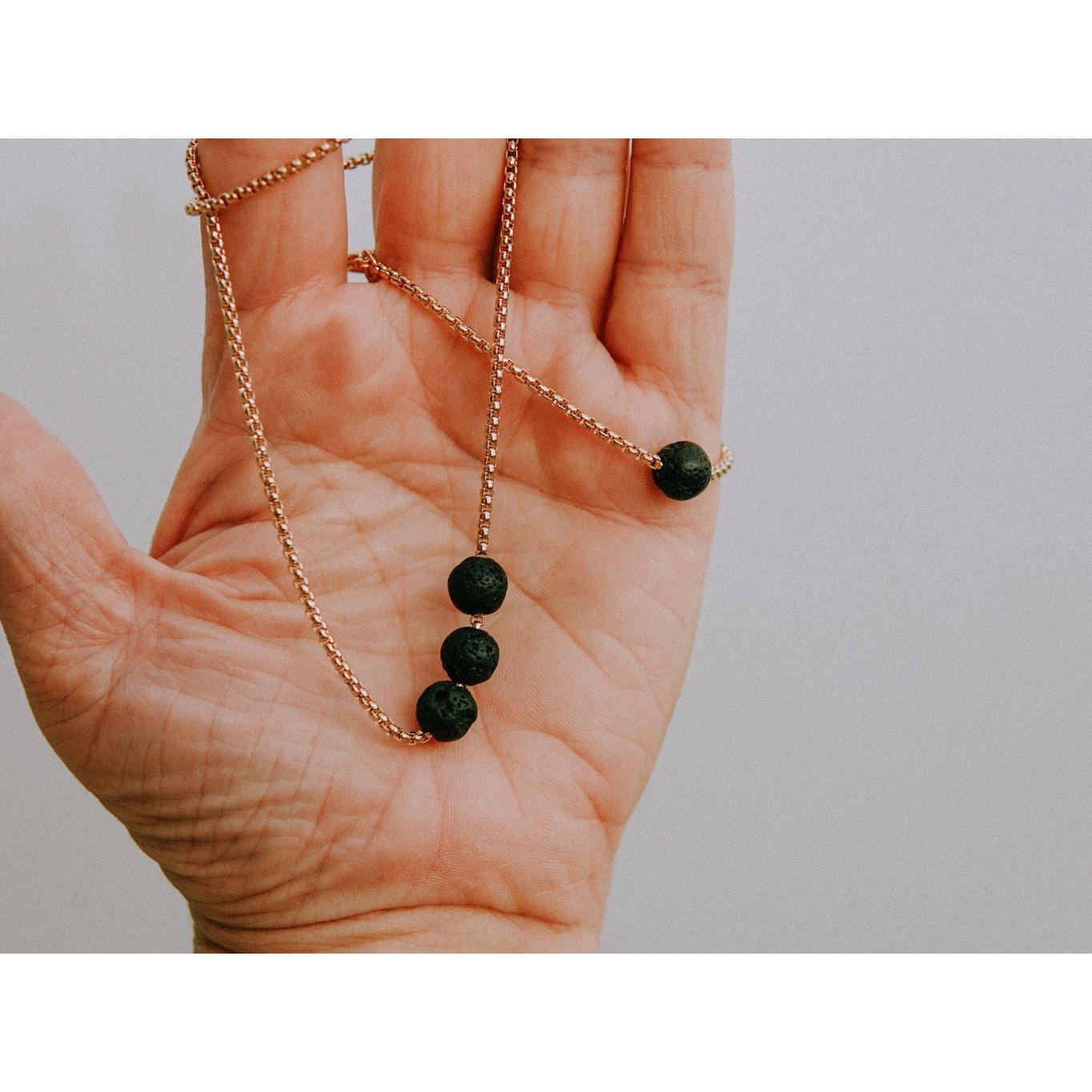 Diffuser Set, Necklace and Bracelet - Black Lava