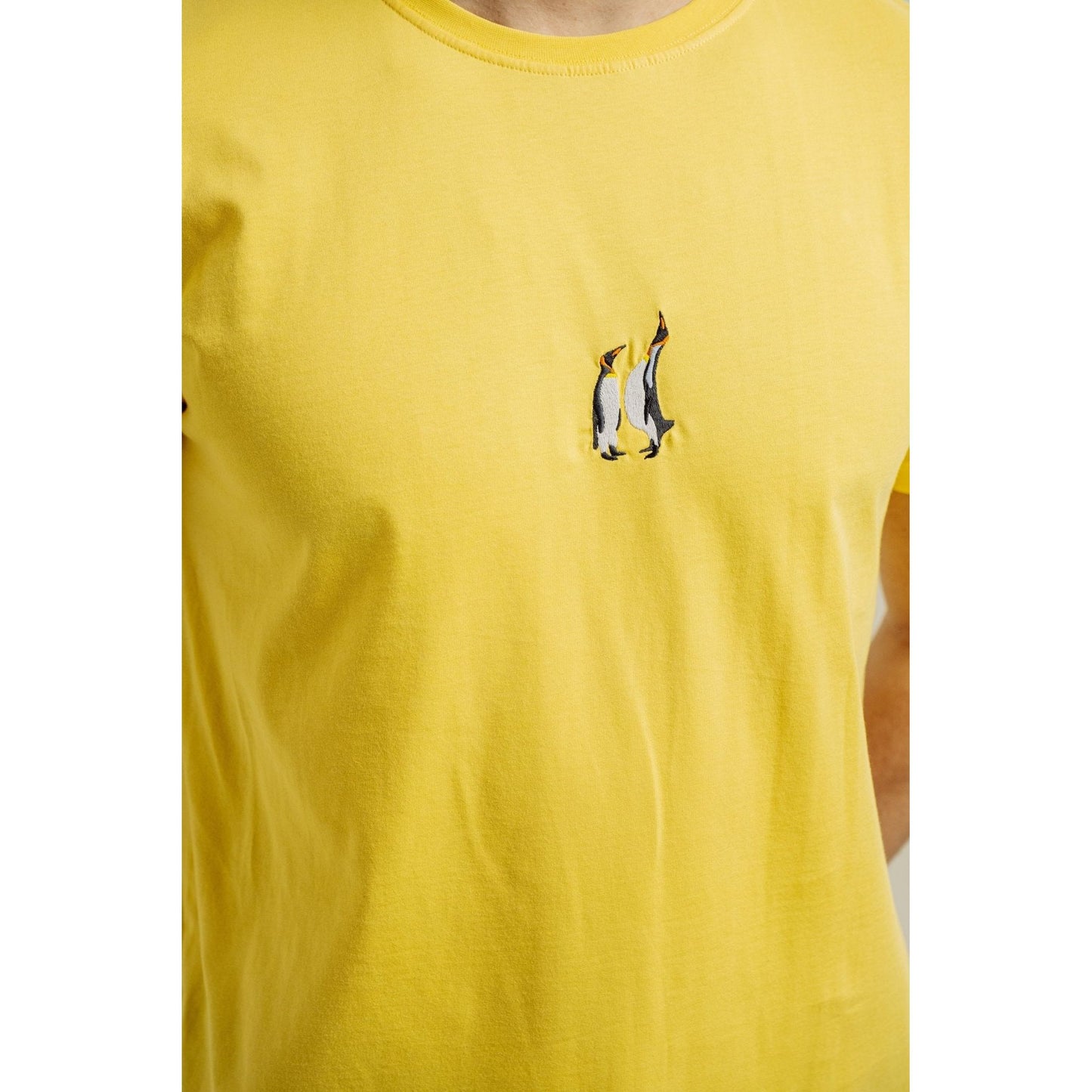 Emperor Penguin T-shirt - Yellow